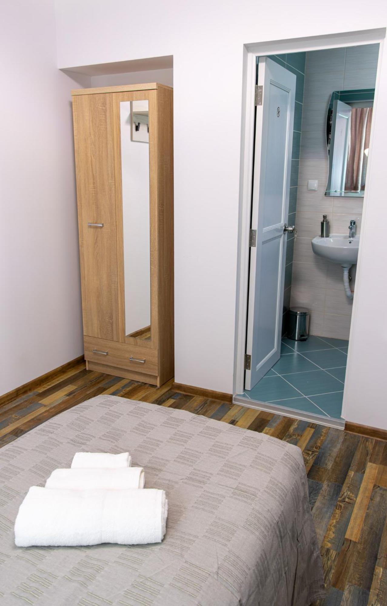 Navial 1 Gabrovo Exterior foto